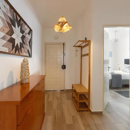 Casa Medusa * Ferrel (Leiria)